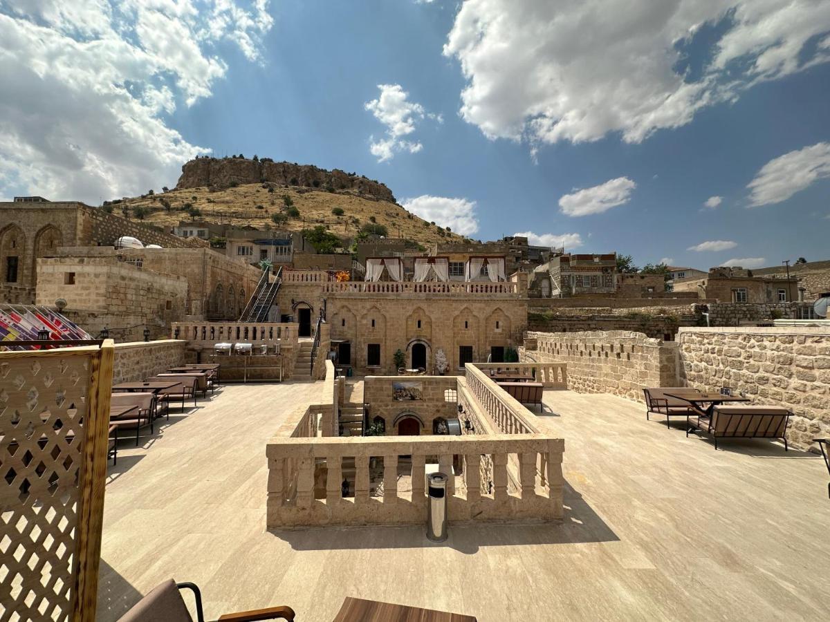 Hanedan Konagi Butik Otel Deluxe King Triple Room Anka Mardin Exterior foto